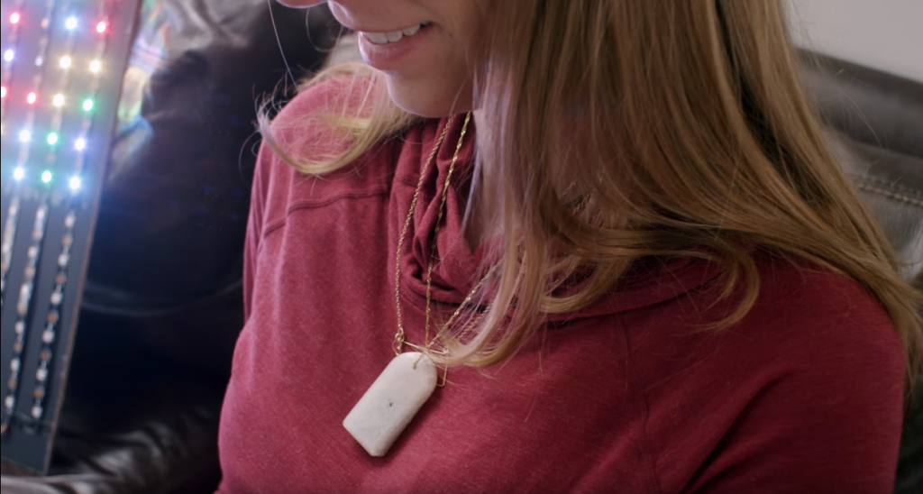 Lisa wearable device
